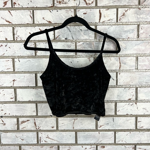 Topshop | Black Velvet Crop Top - Picture 2 of 9